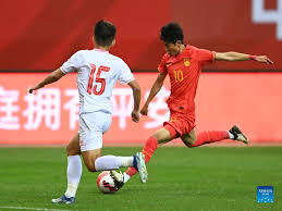 仅出乎众人